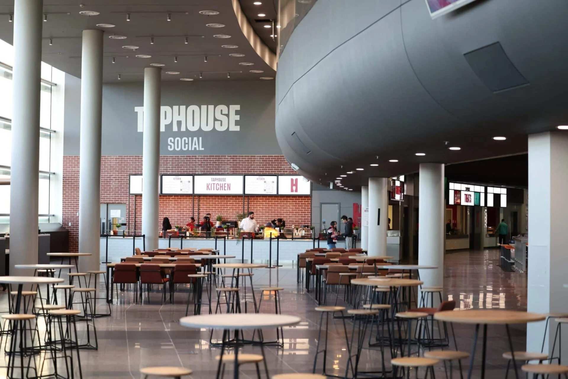 Taphouse-Social